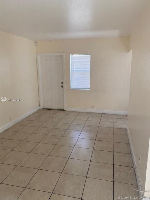 See details / 2720 sq. ft. $ 2021-04-27 0 Photo