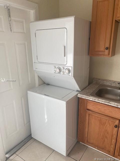 See details / 2720 sq. ft. $ 2021-04-27 0 Photo