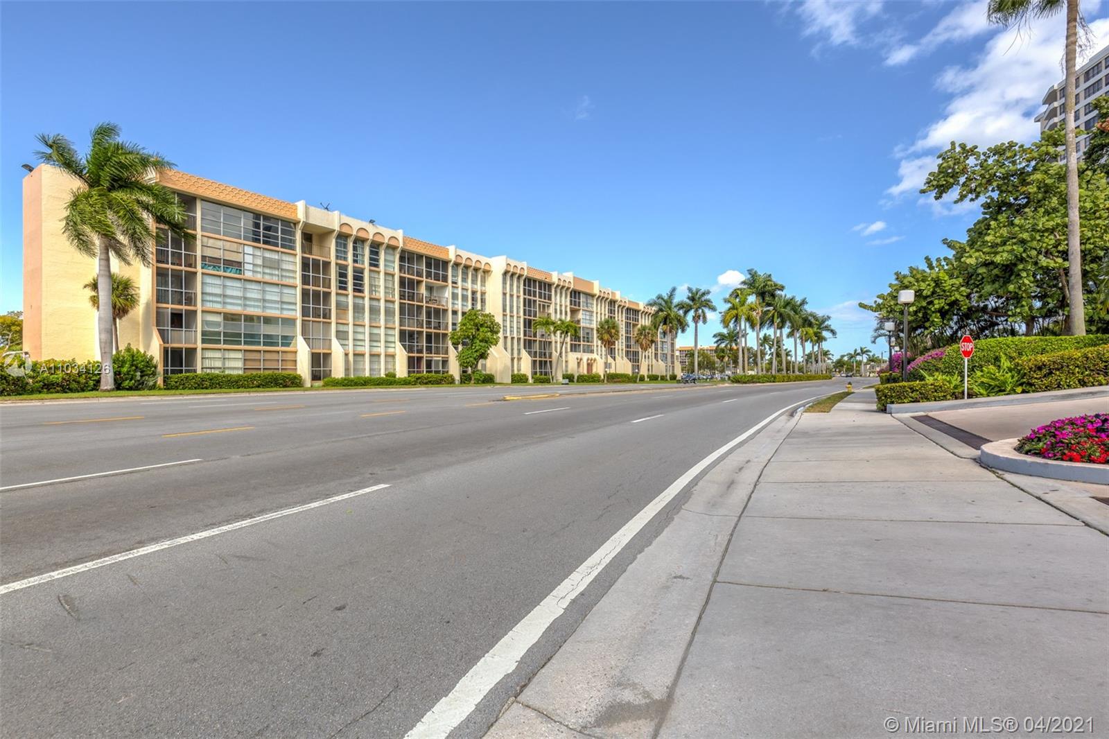 801 Three Islands Blvd 414, Hallandale Beach FL 33009 Condominium