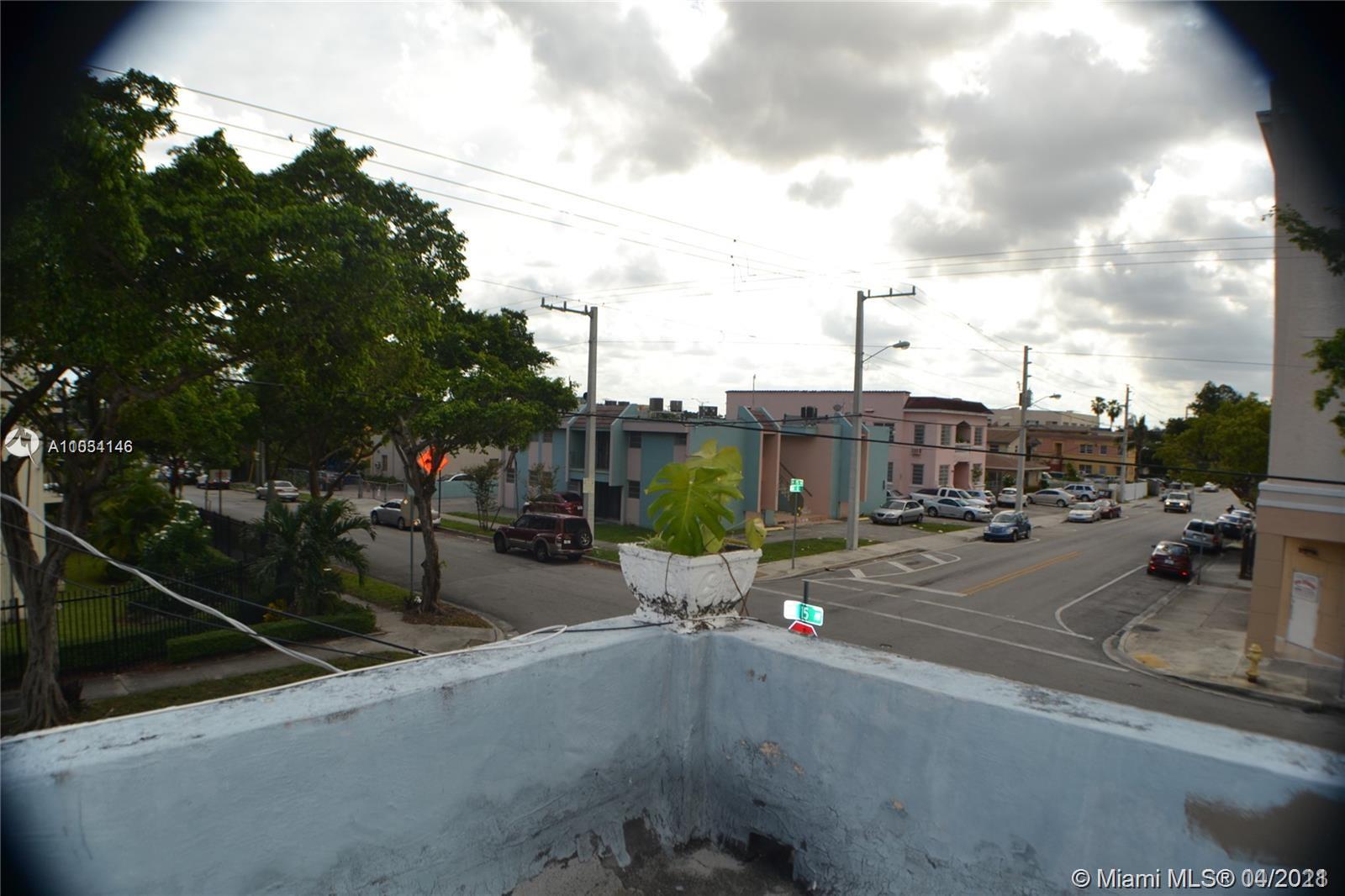 See details / 1937 sq. ft. $ 2021-04-29 0 Photo