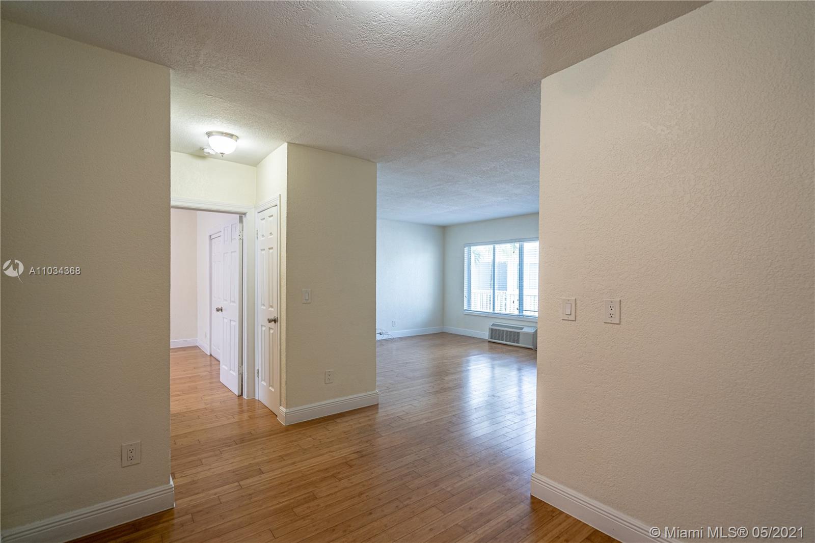 See details / sq. ft. $ 2021-04-28 0 Photo