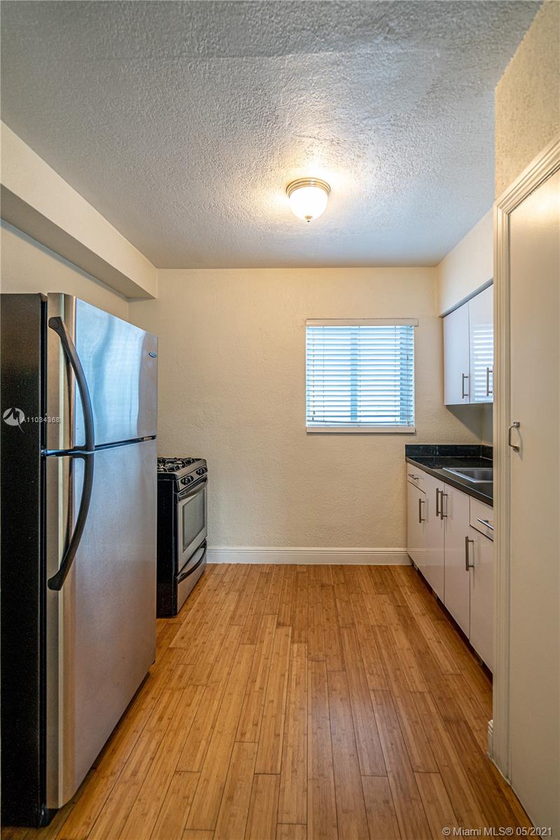 See details / sq. ft. $ 2021-04-28 0 Photo