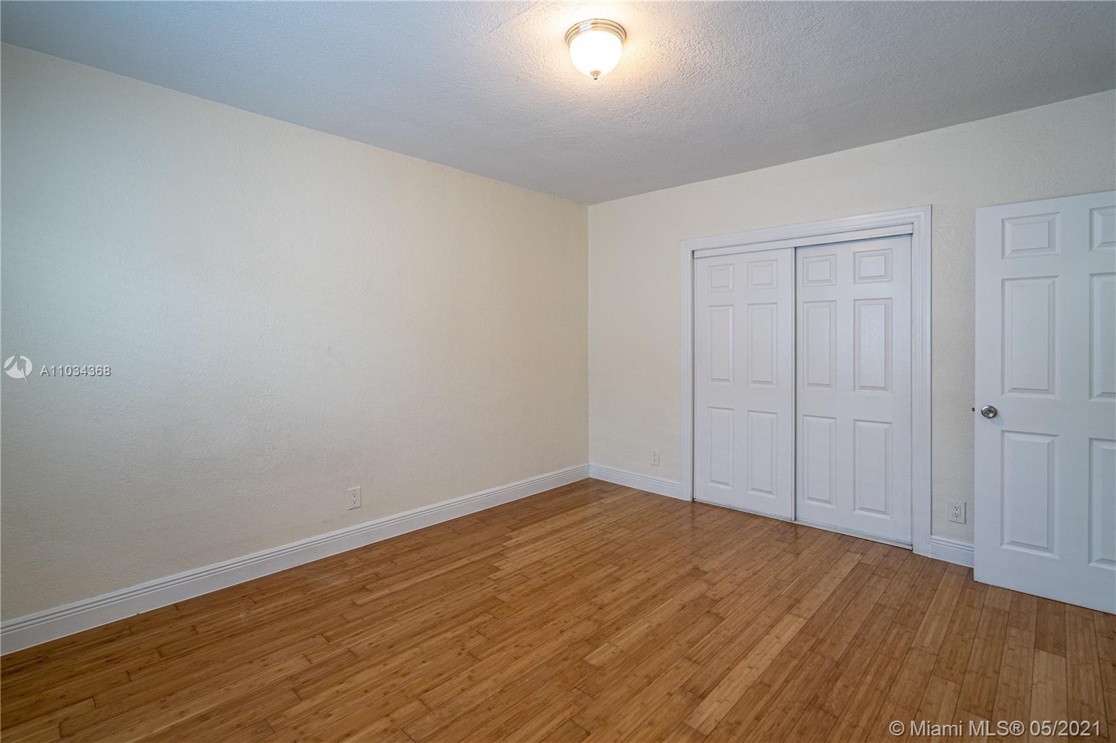 See details / sq. ft. $ 2021-04-28 0 Photo