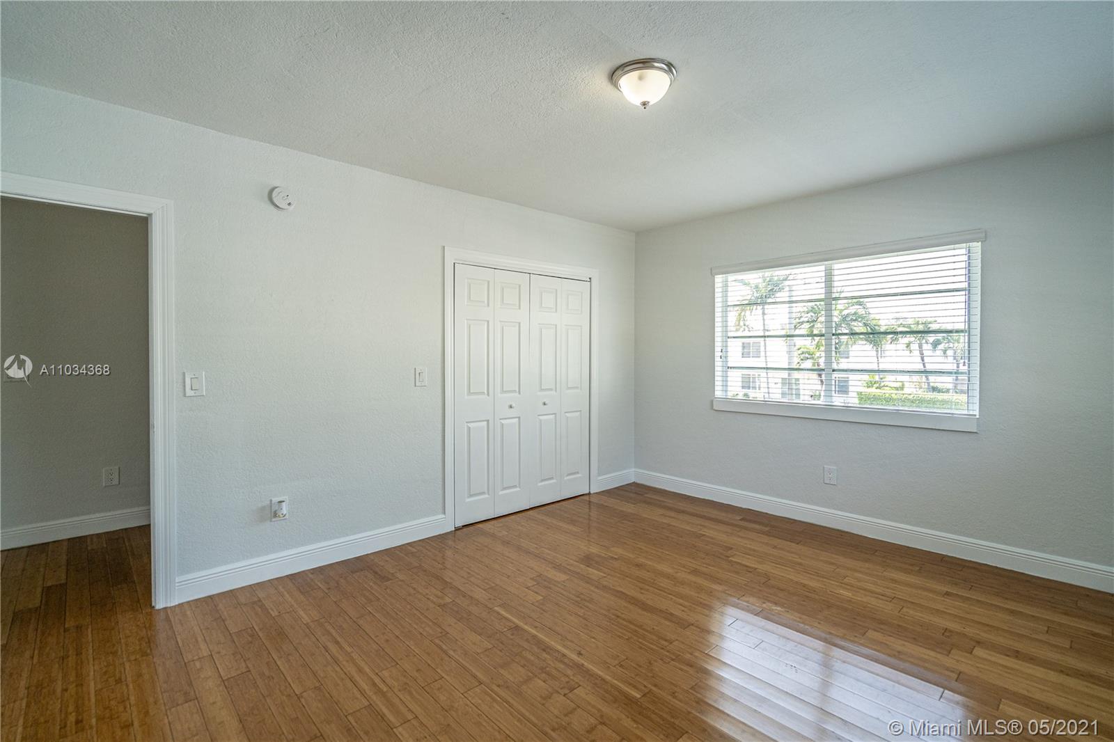 See details / sq. ft. $ 2021-04-28 0 Photo