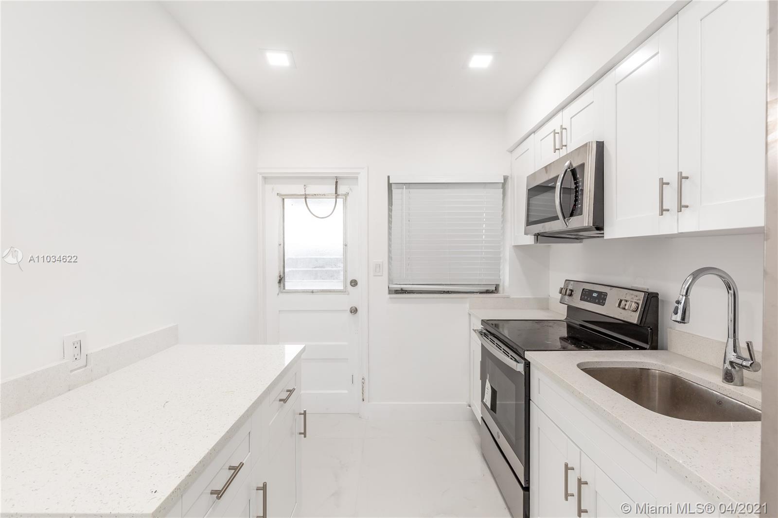 See details / 1468 sq. ft. $ 2021-04-28 0 Photo