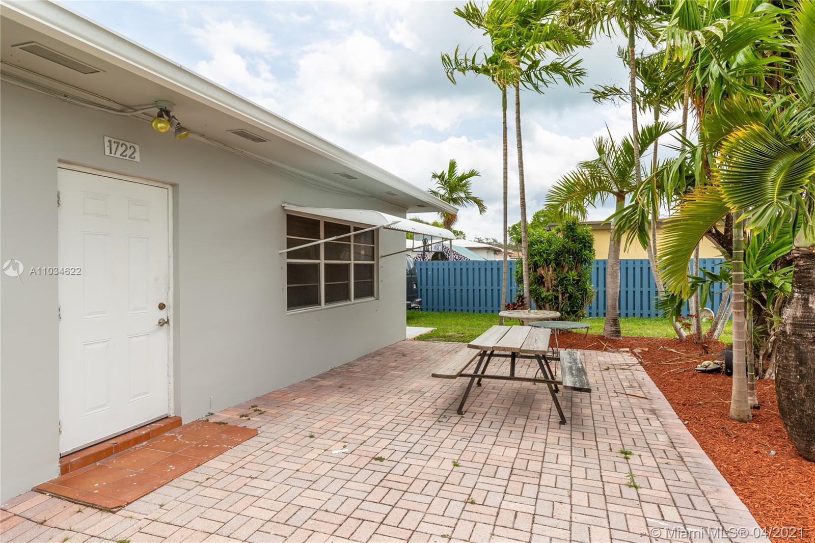See details / 1468 sq. ft. $ 2021-04-28 0 Photo