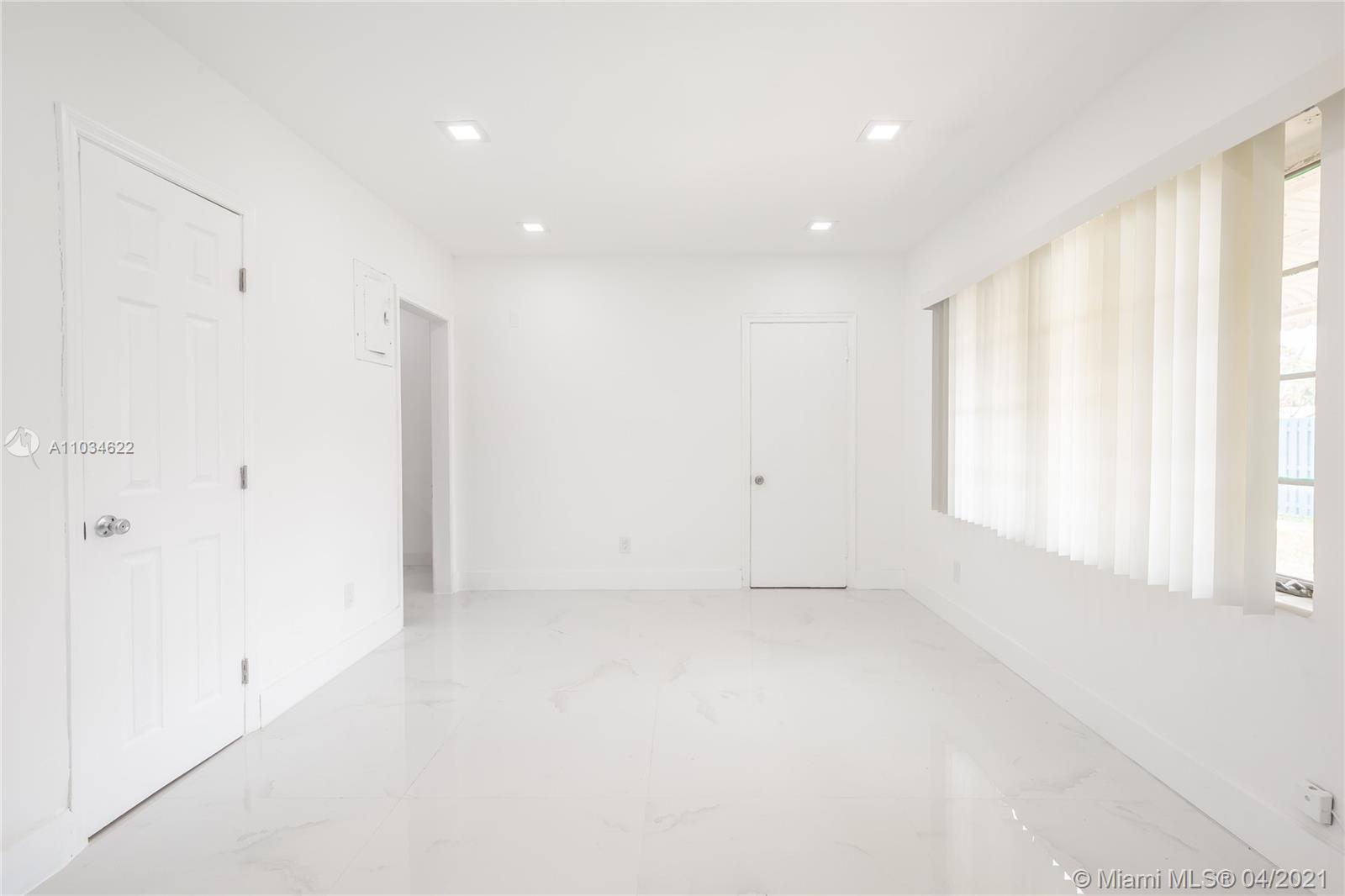 See details / 1468 sq. ft. $ 2021-04-28 0 Photo