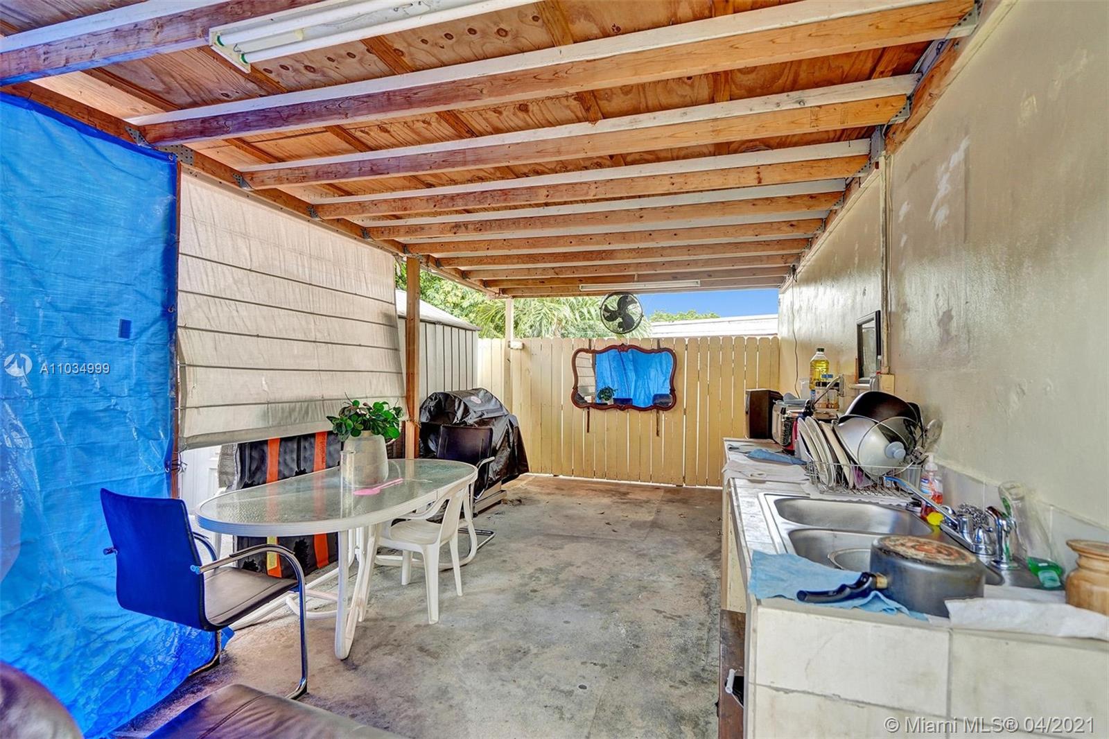See details / 2996 sq. ft. $ 2021-04-29 0 Photo