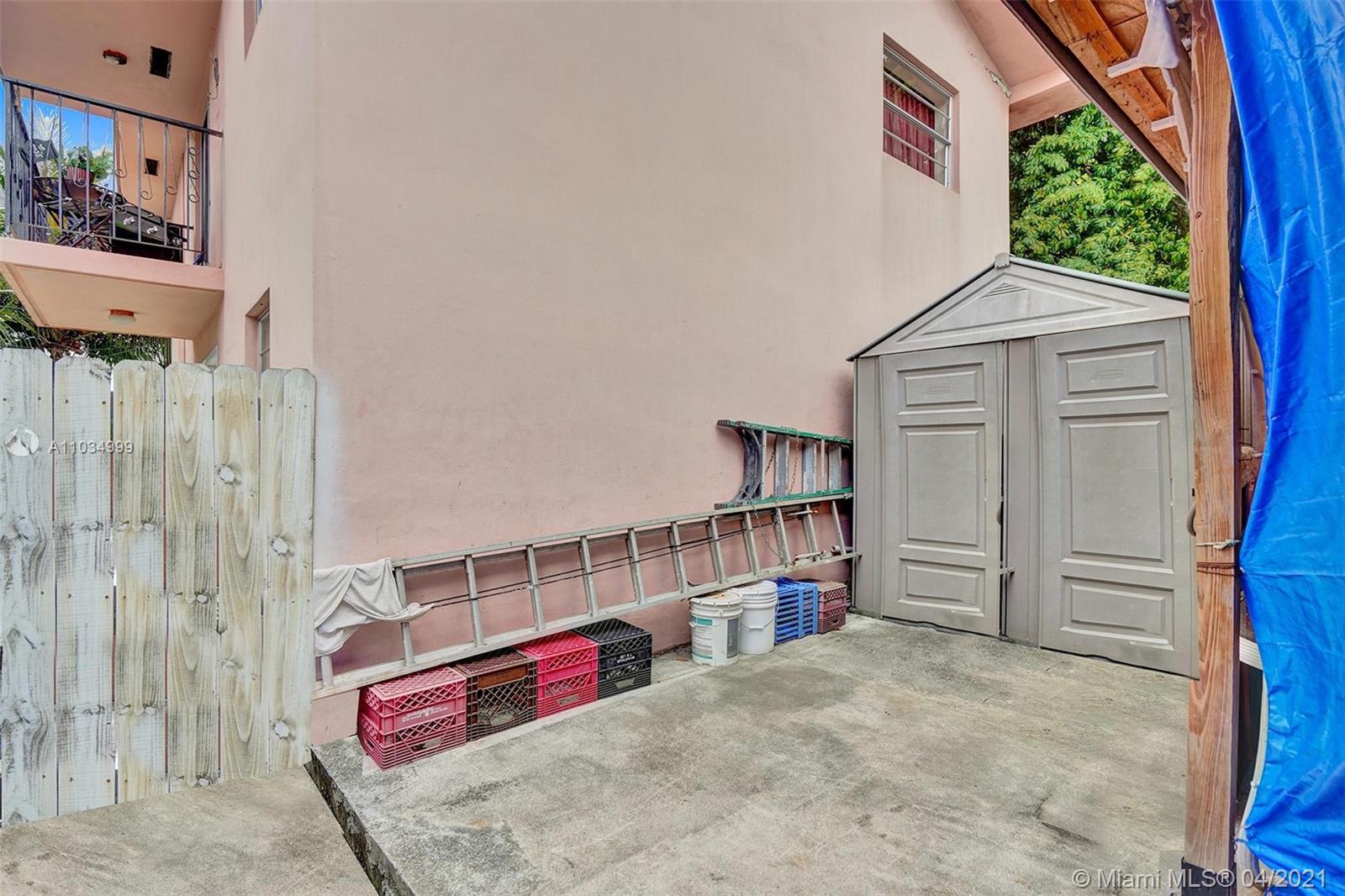 See details / 2996 sq. ft. $ 2021-04-29 0 Photo