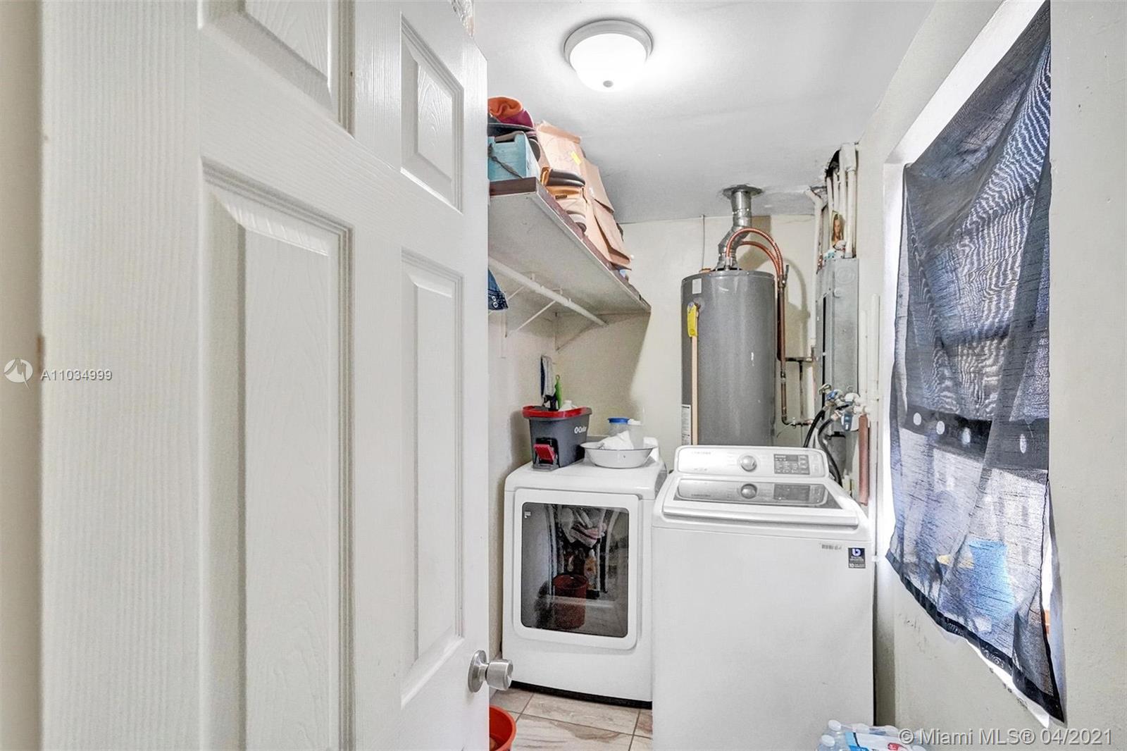 See details / 2996 sq. ft. $ 2021-04-29 0 Photo