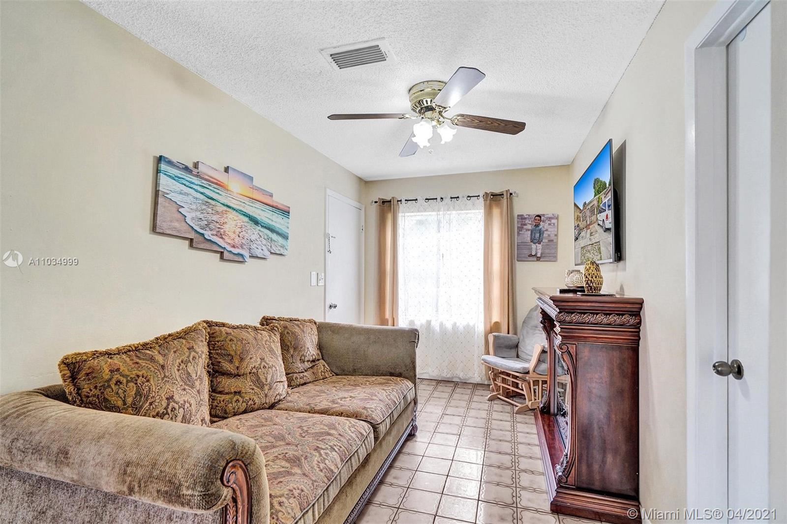 See details / 2996 sq. ft. $ 2021-04-29 0 Photo