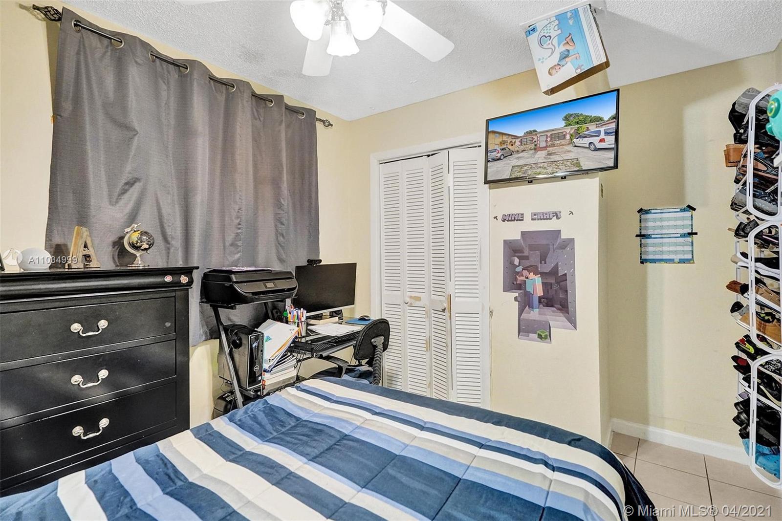 See details / 2996 sq. ft. $ 2021-04-29 0 Photo