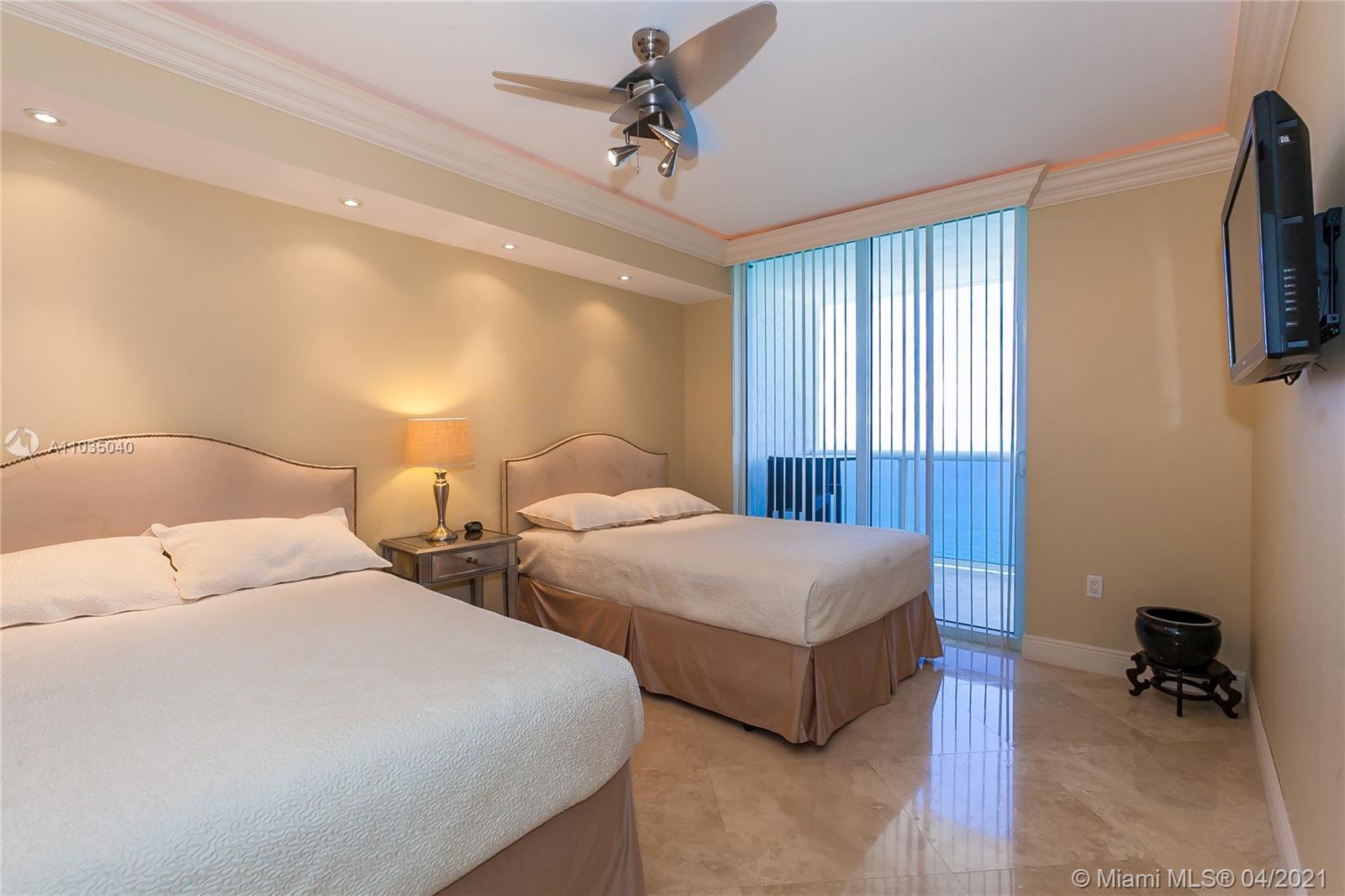 See details 3803 3 / 3 1841 sq. ft. $ 2021-04-29 0 Photo