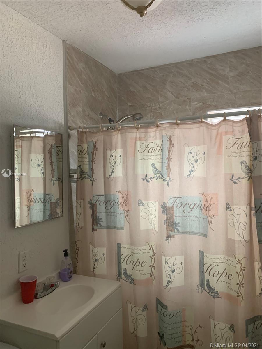 See details / 1841 sq. ft. $ 2021-04-29 0 Photo