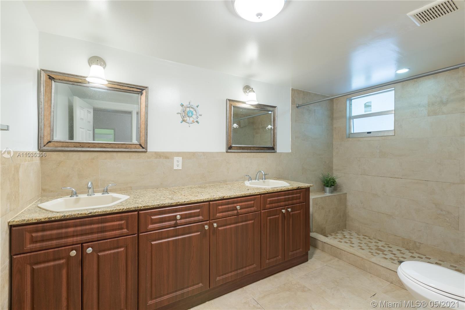 See details / 2698 sq. ft. $ 2021-04-30 0 Photo