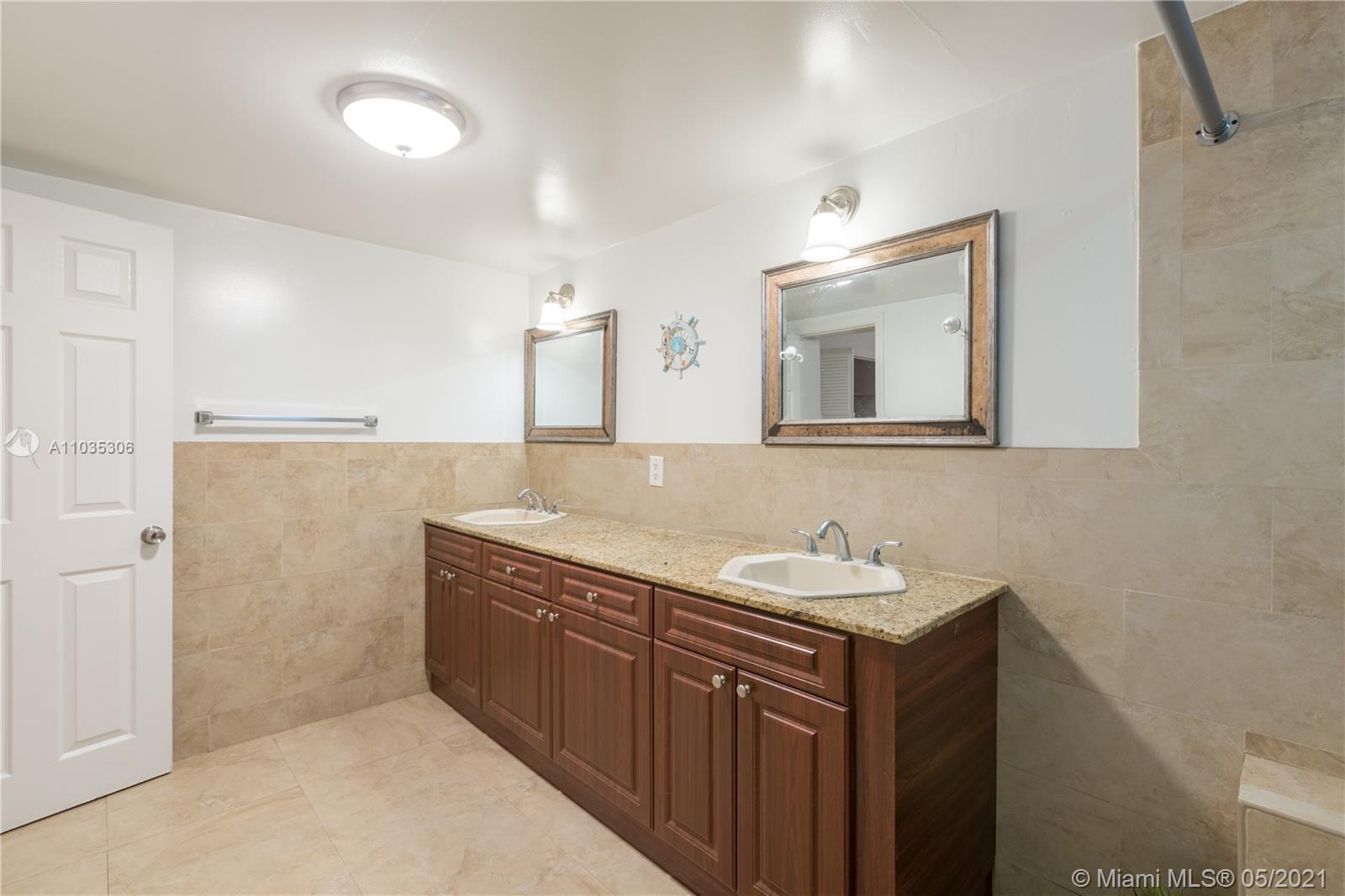 See details / 2698 sq. ft. $ 2021-04-30 0 Photo