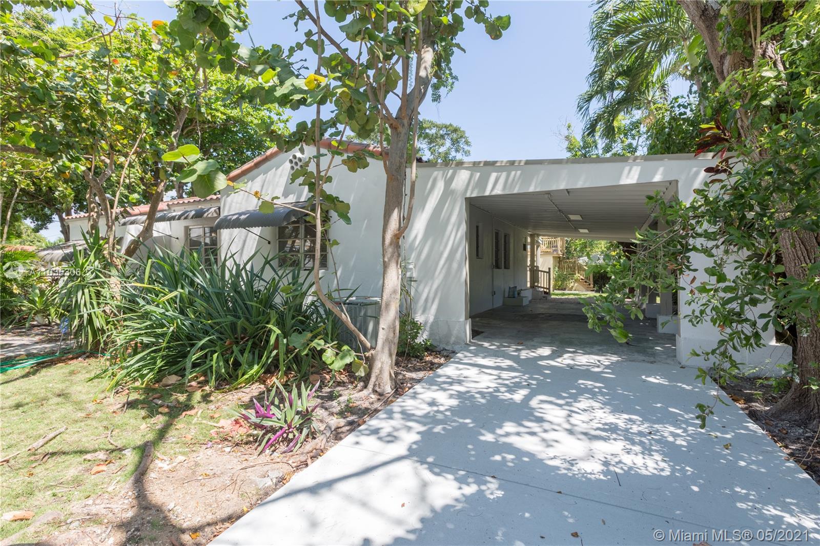 See details / 2698 sq. ft. $ 2021-04-30 0 Photo