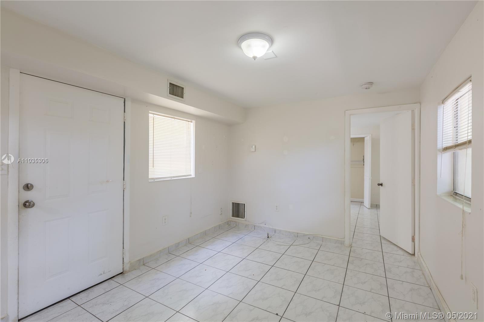 See details / 2698 sq. ft. $ 2021-04-30 0 Photo