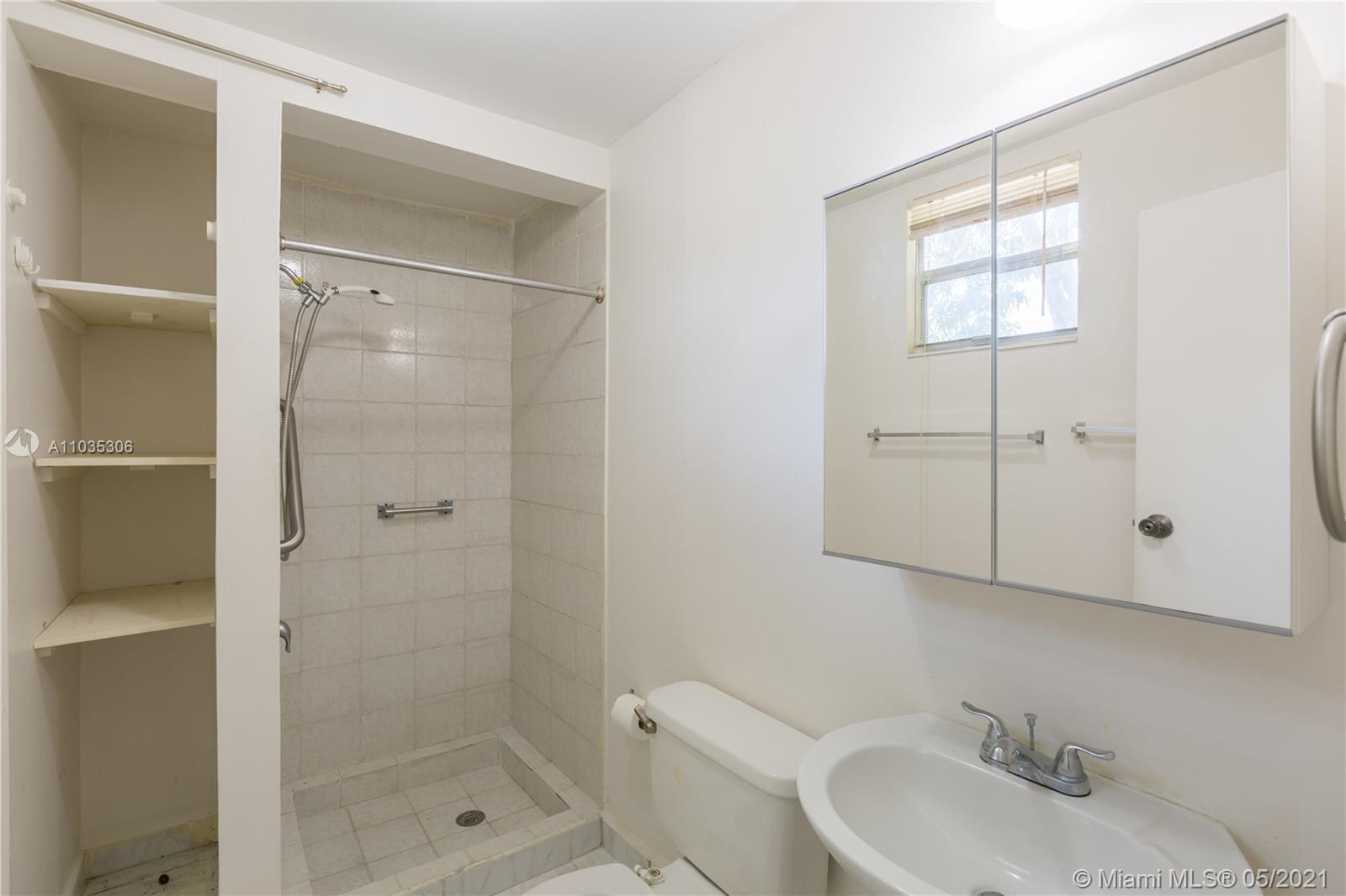 See details / 2698 sq. ft. $ 2021-04-30 0 Photo