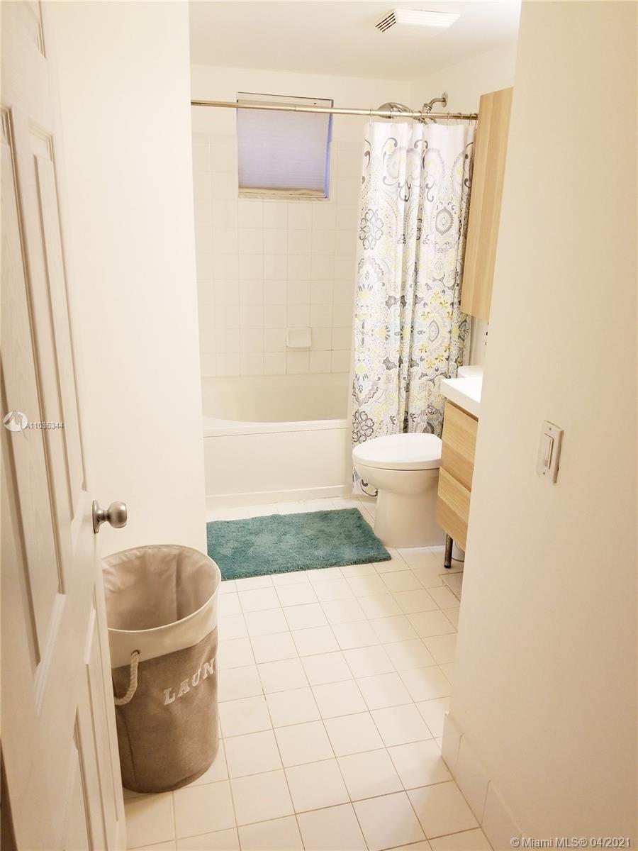 Photo of 17125 Bay Rd #3403, Sunny Isles Beach, Florida, 33160 -