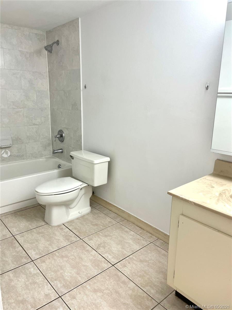 Photo of 2500 Parkview Dr #1119, Hallandale Beach, Florida, 33009 -
