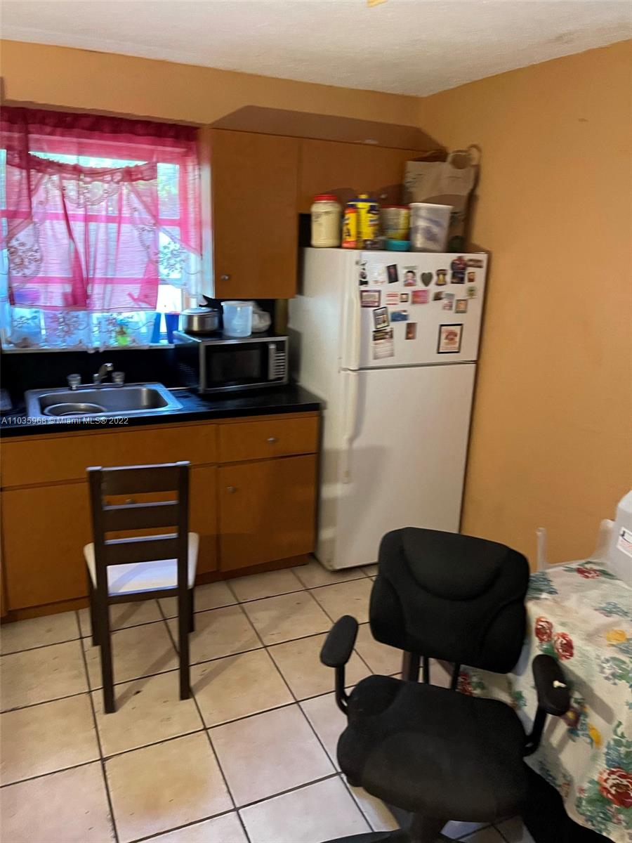 See details / 4562 sq. ft. $ 2021-05-02 0 Photo
