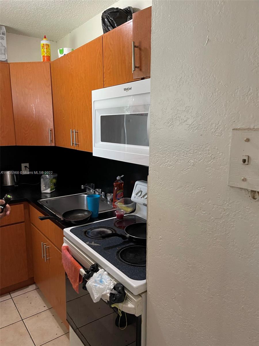 See details / 4562 sq. ft. $ 2021-05-02 0 Photo