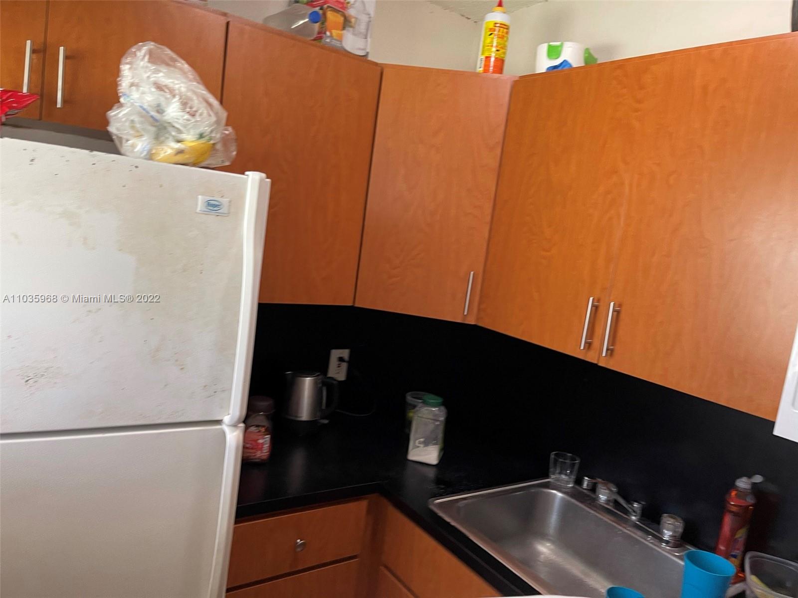 See details / 4562 sq. ft. $ 2021-05-02 0 Photo