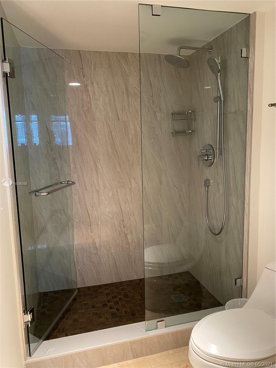 Photo of 16711 Collins Ave #2301, Sunny Isles Beach, Florida, 33160 - MASTER BATHROOM