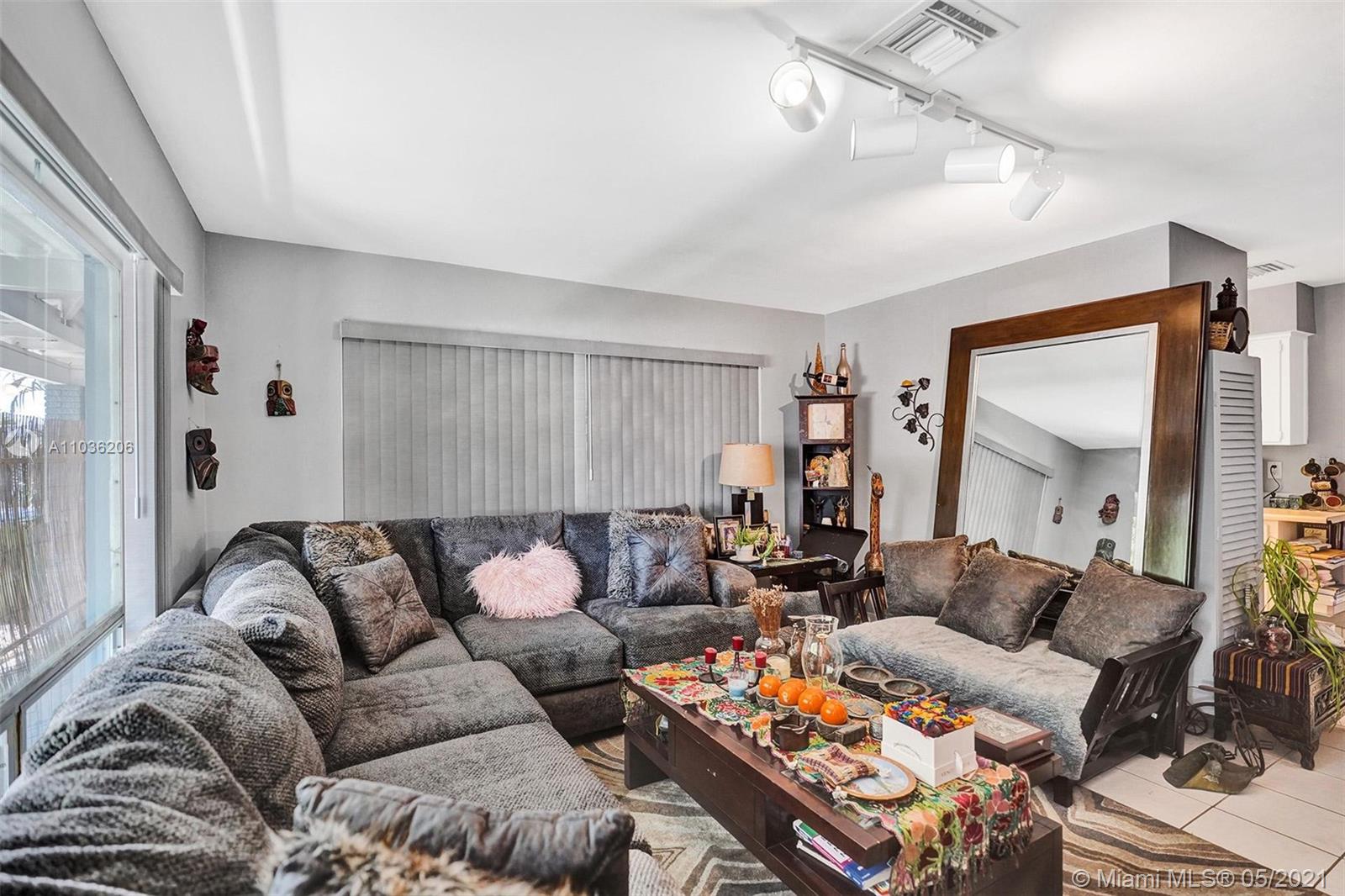See details / 1507 sq. ft. $ 2021-05-03 0 Photo