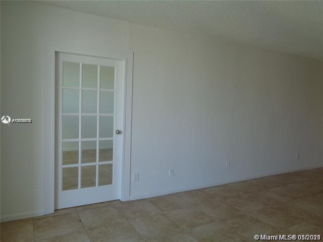 Photo of 19380 Collins Ave #1611, Sunny Isles Beach, Florida, 33160 -