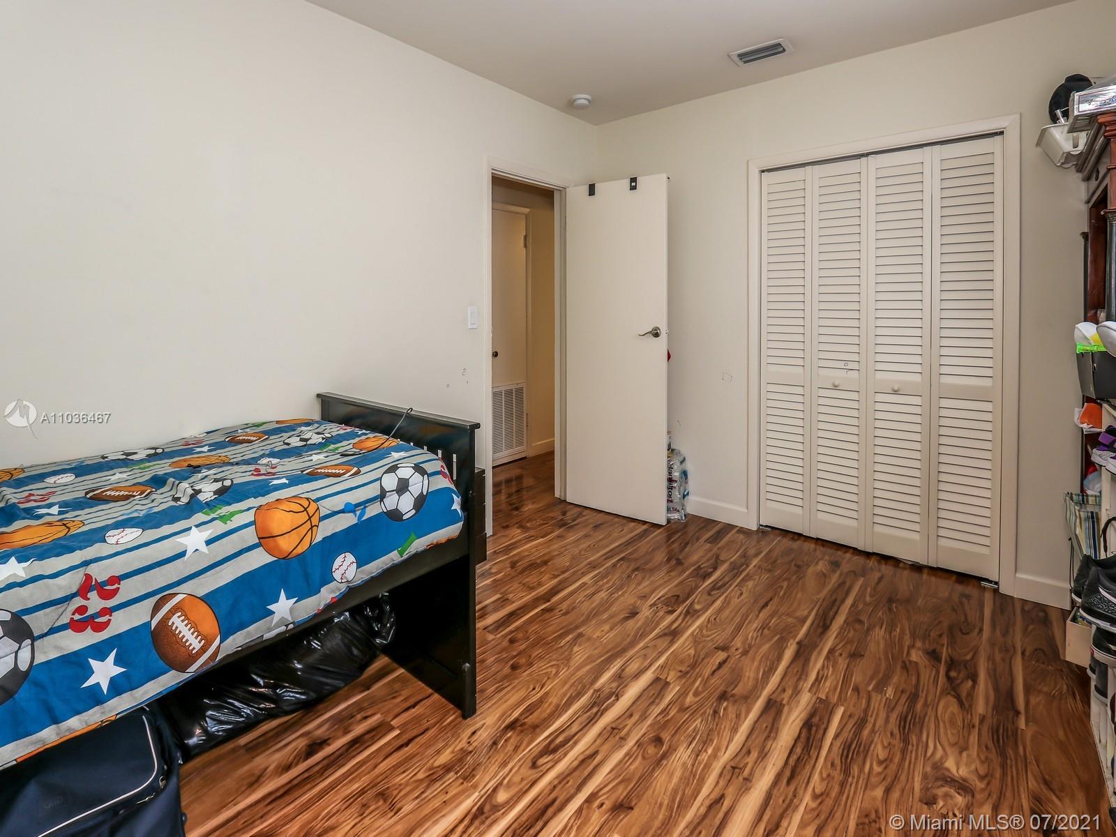 See details / 1850 sq. ft. $ 2021-05-03 0 Photo