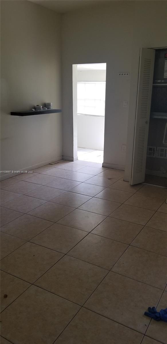 See details / 1715 sq. ft. $ 2021-05-03 0 Photo