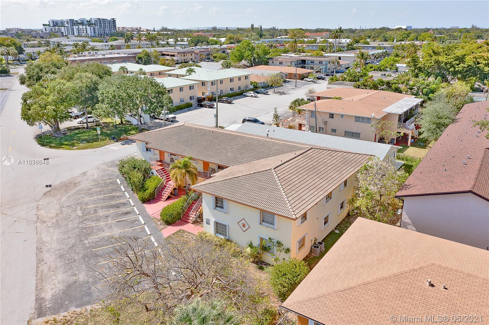 See details / 6915 sq. ft. $ 2021-05-03 0 Photo