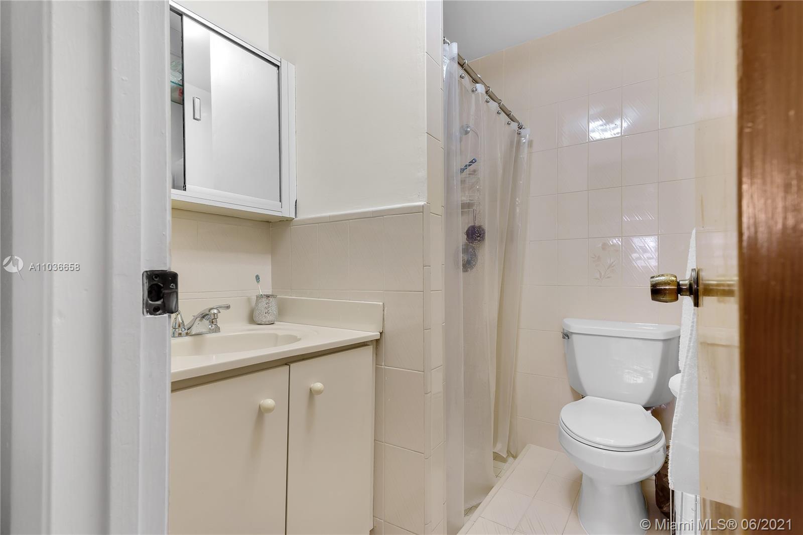 See details / 1802 sq. ft. $ 2021-05-03 0 Photo