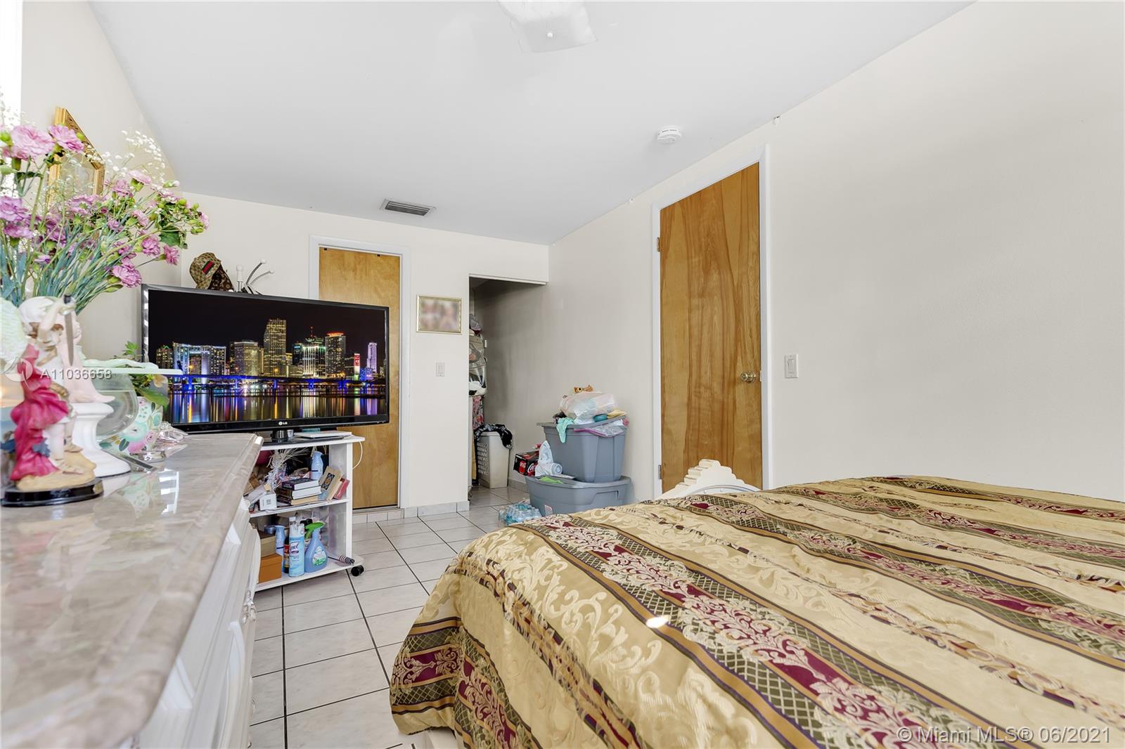 See details / 1802 sq. ft. $ 2021-05-03 0 Photo