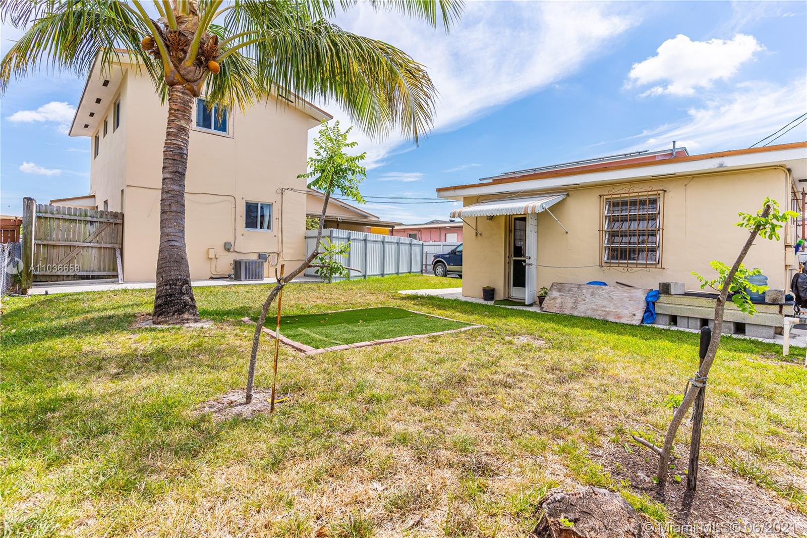 See details / 1802 sq. ft. $ 2021-05-03 0 Photo