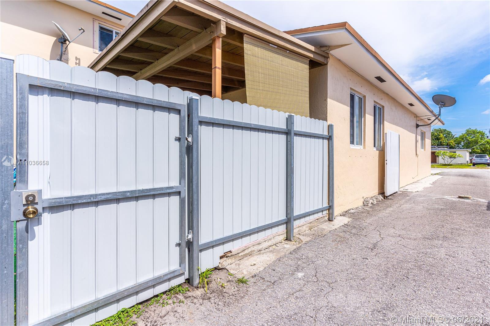 See details / 1802 sq. ft. $ 2021-05-03 0 Photo