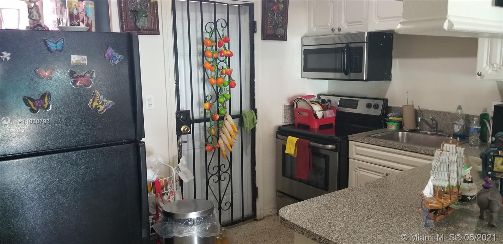 See details / 1288 sq. ft. $ 2021-05-04 0 Photo