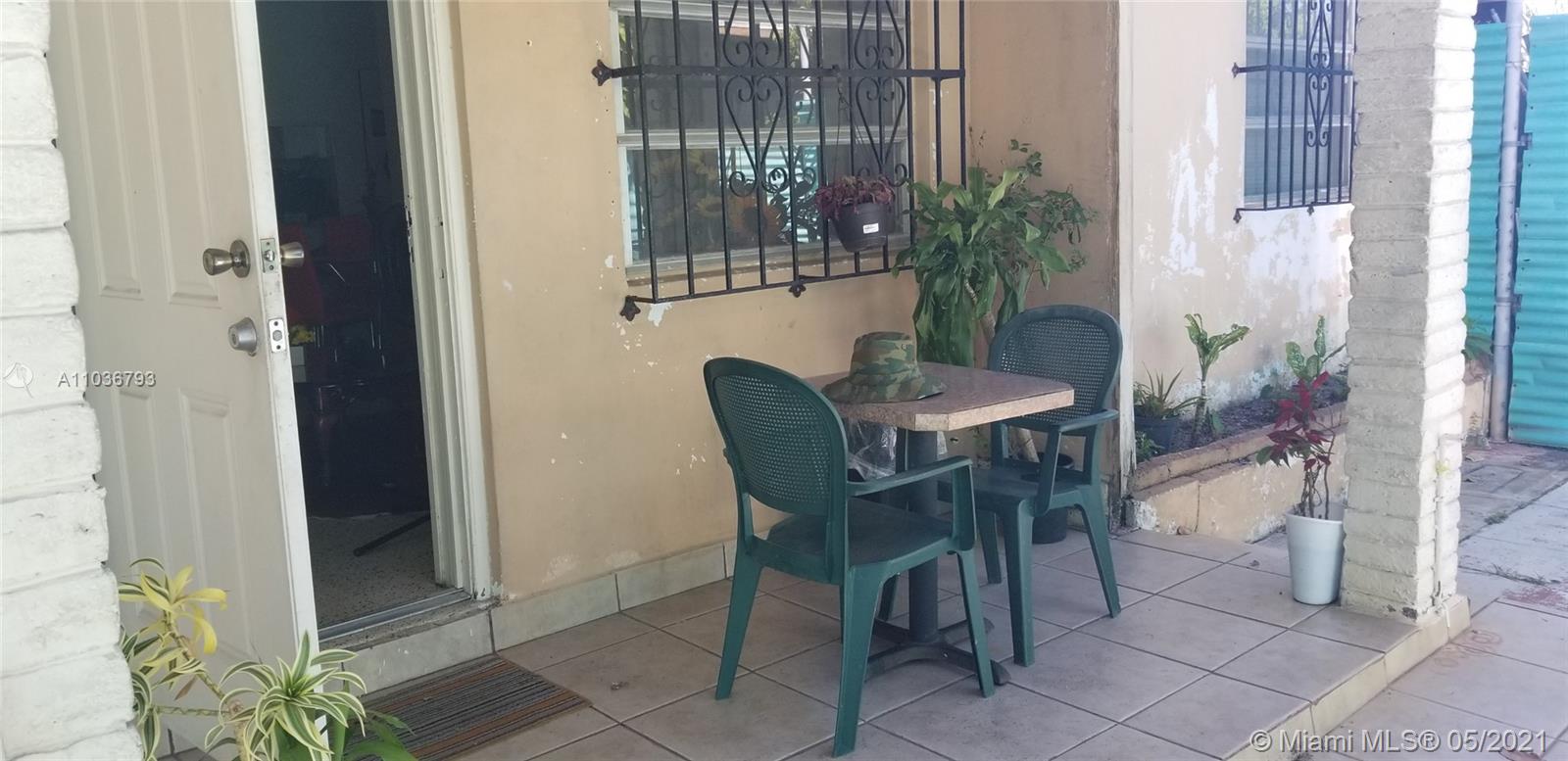 See details / 1288 sq. ft. $ 2021-05-04 0 Photo