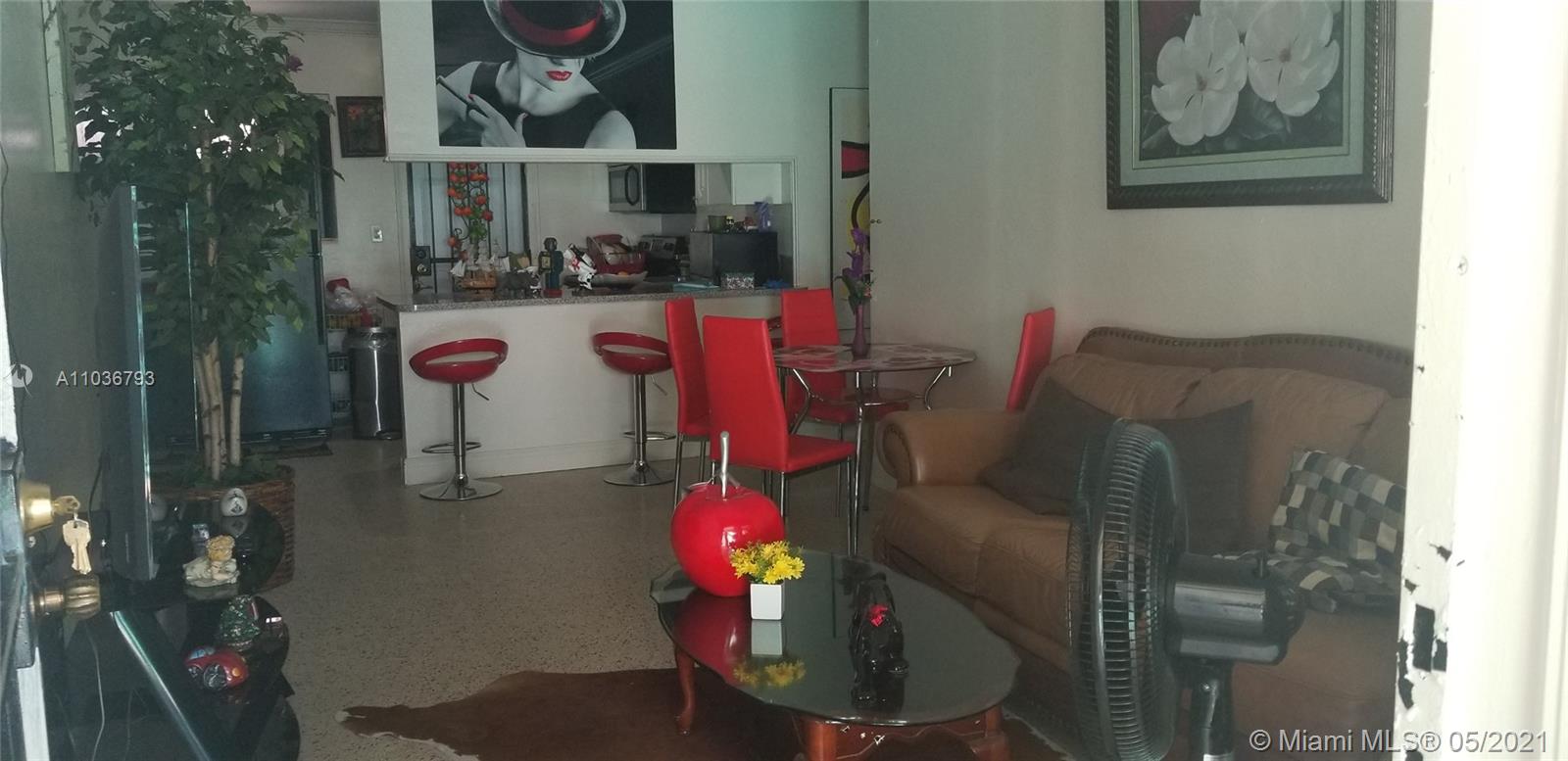 See details / 1288 sq. ft. $ 2021-05-04 0 Photo