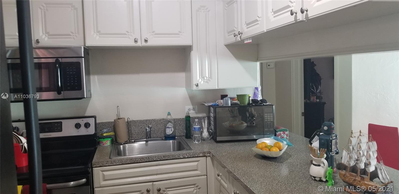 See details / 1288 sq. ft. $ 2021-05-04 0 Photo
