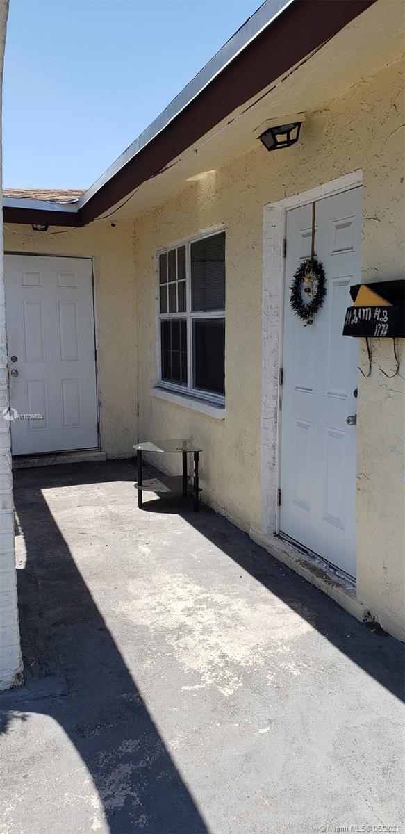 See details / 3105 sq. ft. $ 2021-05-04 0 Photo