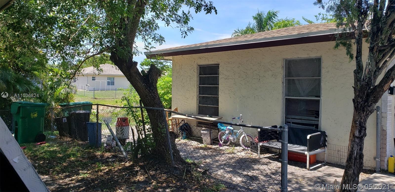 See details / 3105 sq. ft. $ 2021-05-04 0 Photo