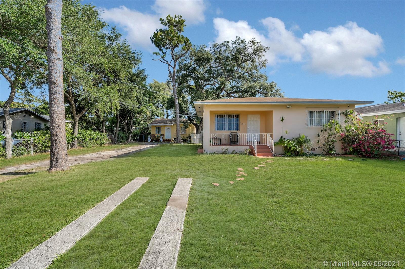 See details / 1426 sq. ft. $ 2021-05-04 0 Photo