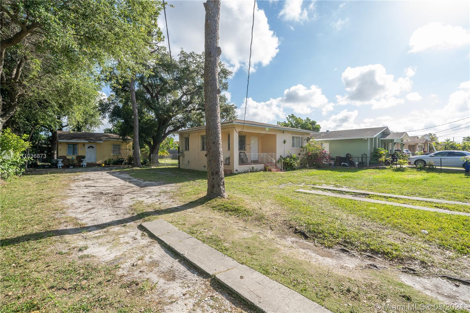 See details / 1426 sq. ft. $ 2021-05-04 0 Photo