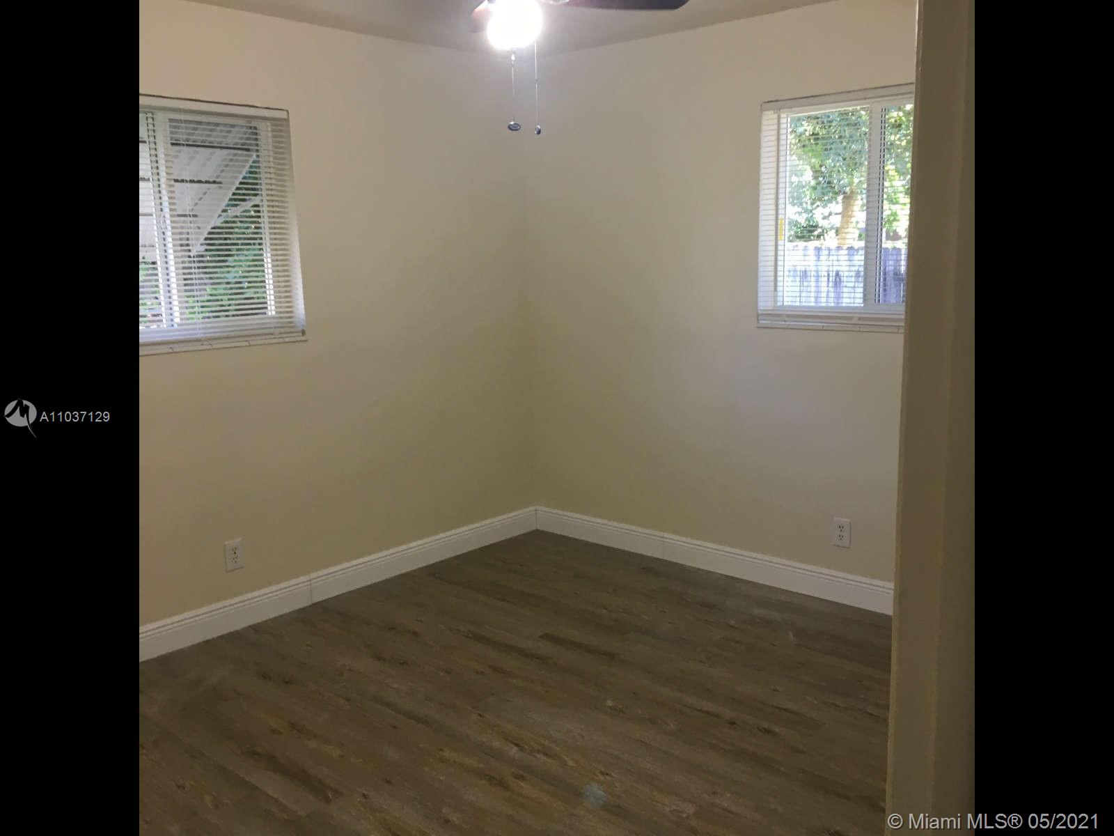 See details / 1601 sq. ft. $ 2021-05-04 0 Photo