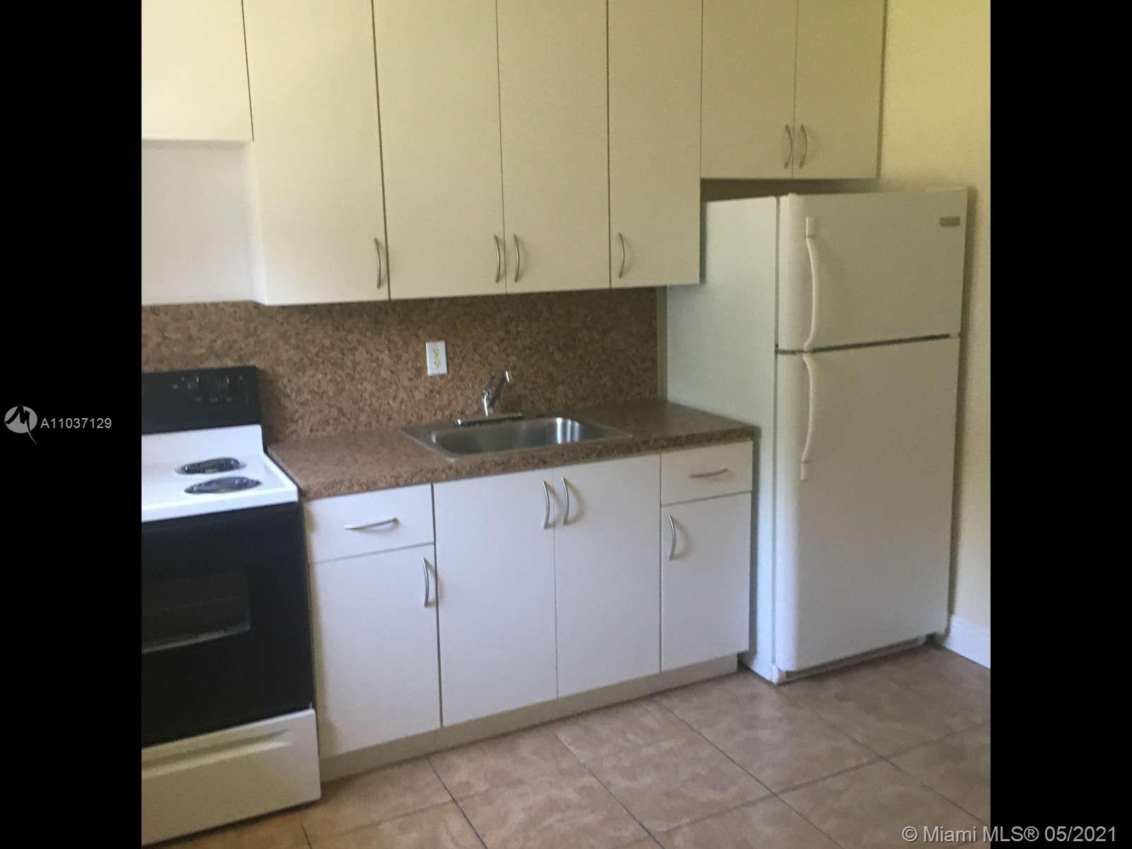 See details / 1601 sq. ft. $ 2021-05-04 0 Photo