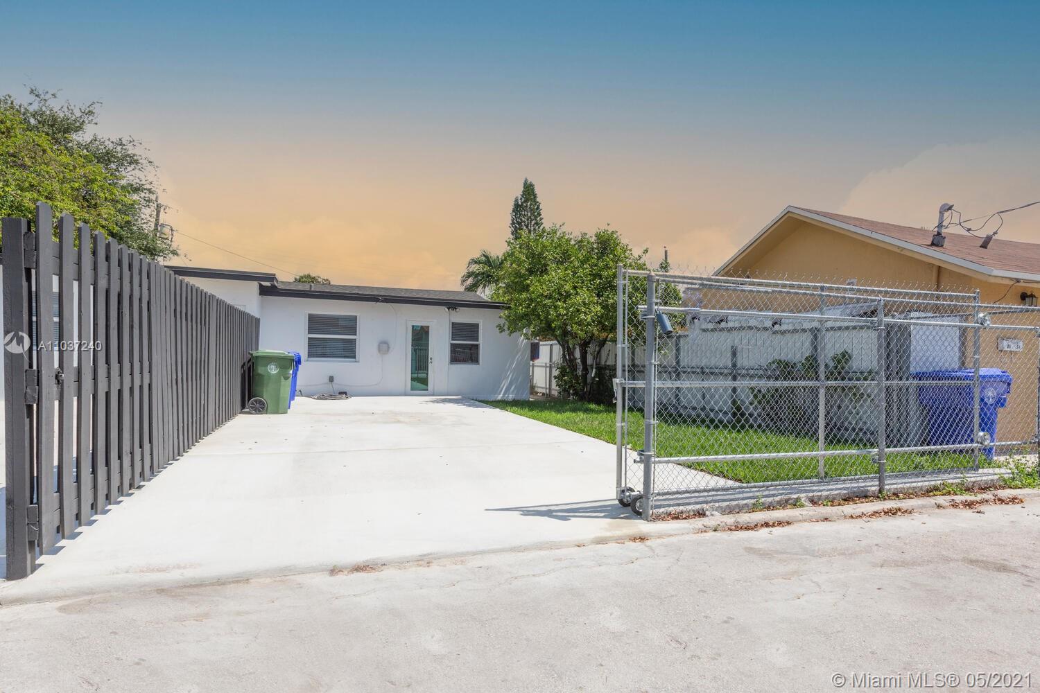 See details / 1424 sq. ft. $ 2021-05-04 0 Photo