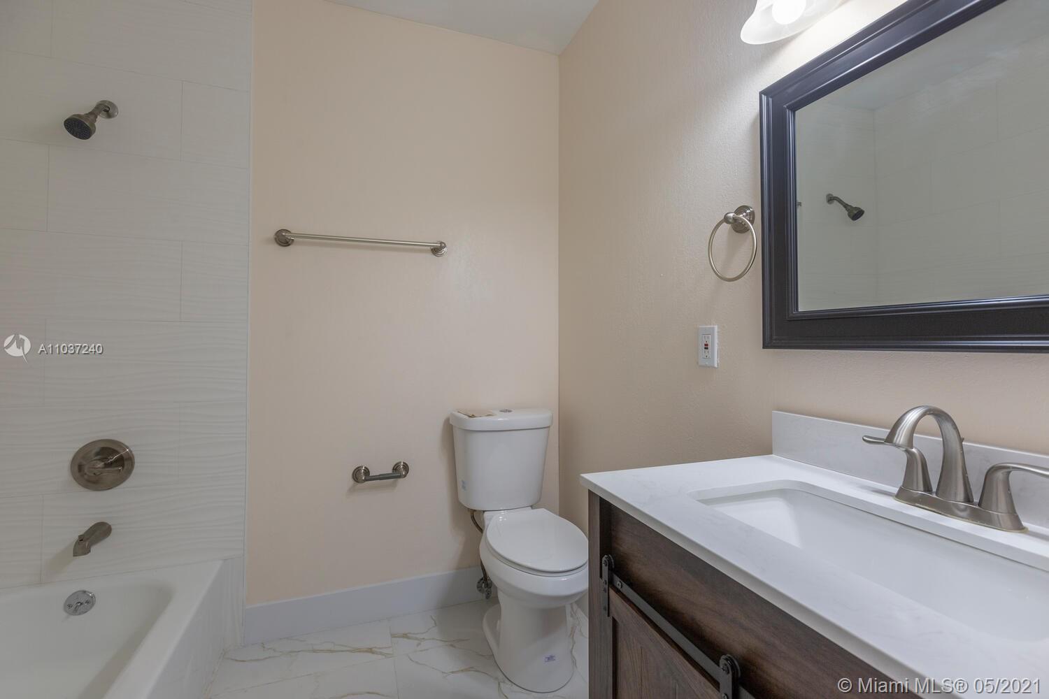 See details / 1424 sq. ft. $ 2021-05-04 0 Photo